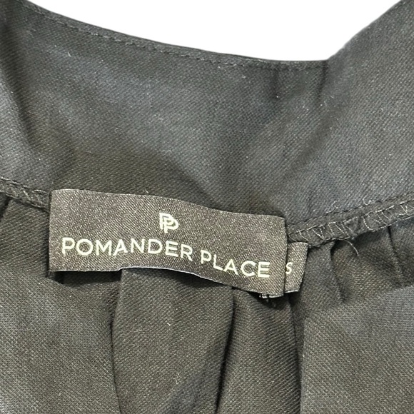 Tuckernuck Pomander Place Finley Flutter Sleeve Top Size M Short Sleeve Black - Picture 11 of 12